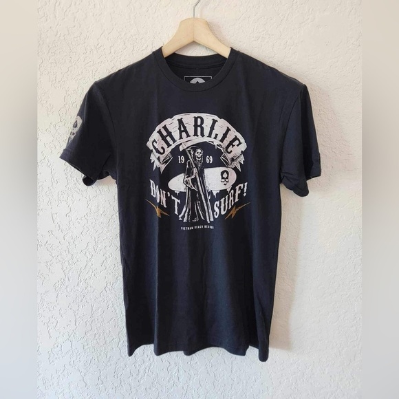 Zero Foxtrot Men's Black Tee Charlie Don't Surf Size Small - Picture 1 of 6